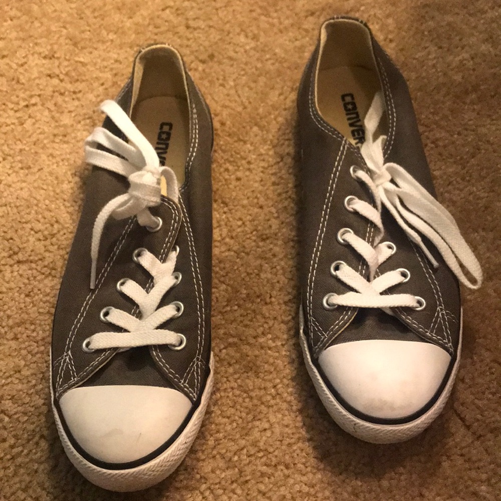 Grey converse sneakers